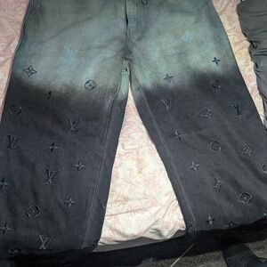 Stylish Gradient Black Jeans